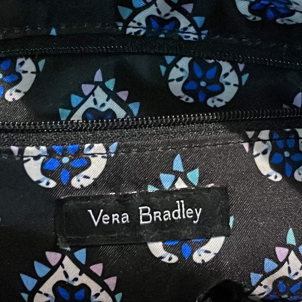 Vera Bradley Glenna Women’s satchel Bag in bramble pattern of 2018, now retired - Picture 3 of 12